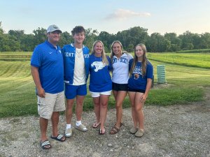 Matt Ponatowski with his parents and sisters after making his commitment to Kentucky. (Photo by Joe Danneman)